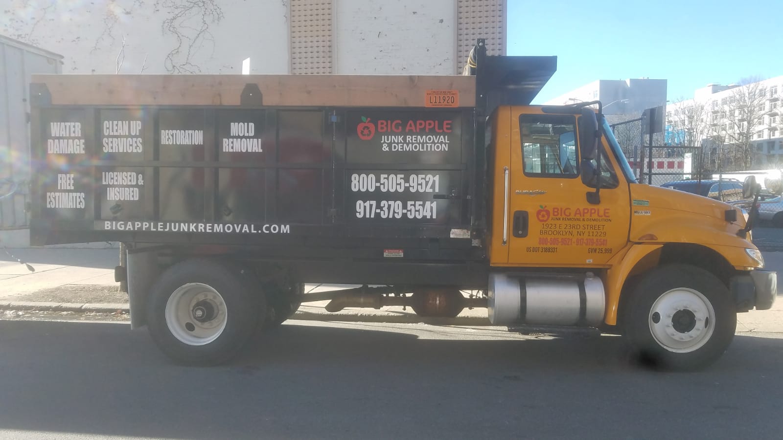 Big Apple Junk Removal logo